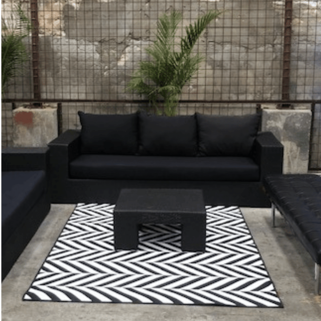 Tatta Wicker Lounge