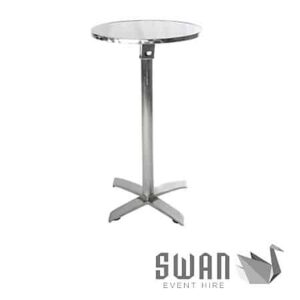 Cocktail Bar - Image 1